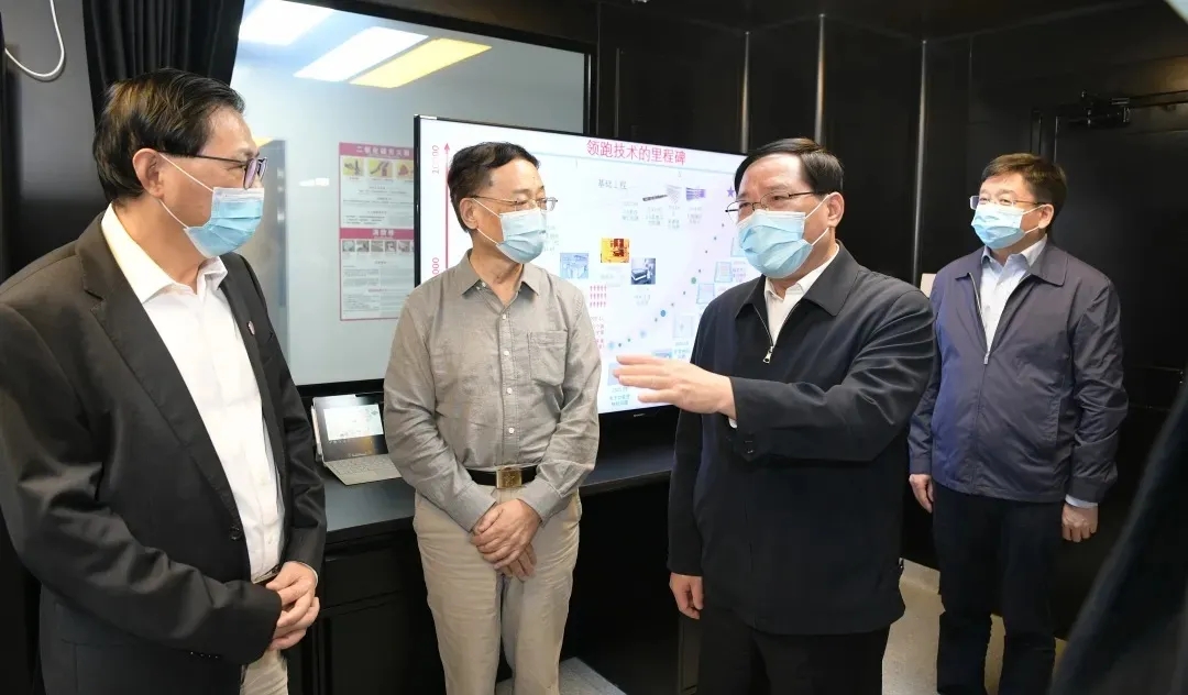 1589767156385694.jpg 640.webp (8).jpg